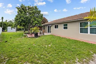 265 SW Dalton Cir, Port Saint Lucie, FL 34953 - Photo 24