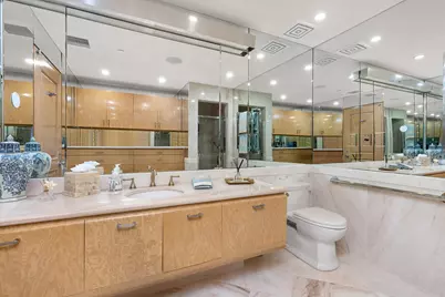 2 N Breakers Row #N32, Palm Beach, FL 33480 - Photo 18