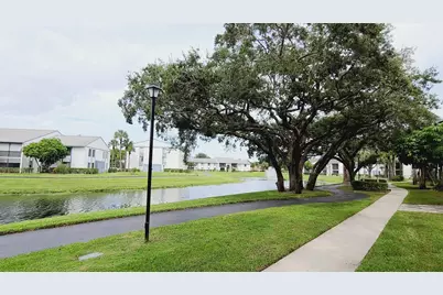 1015 Green Pine Boulevard #B3, West Palm Beach, FL 33409 - Photo 32