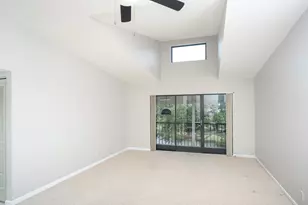 1015 Green Pine Blvd, West Palm Beach, FL 33409 - Photo 4