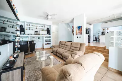 18438 NW 11th Street, Pembroke Pines, FL 33029 - Photo 16