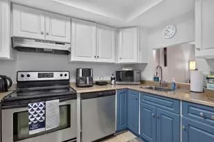 118 Royal Pk Dr, Oakland Park, FL 33309 - Photo 4