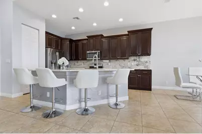 12290 NW 77th Manor NW, Parkland, FL 33076 - Photo 8