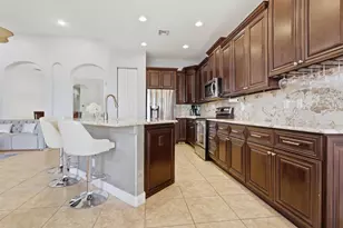 12290 NW 77th Manor NW, Parkland, FL 33076 - Photo 10