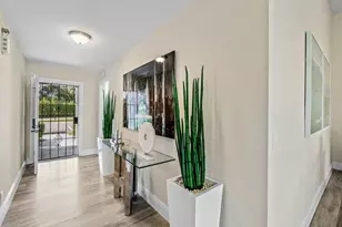 732 Lago Rd, Delray Beach, FL 33445 - Photo 6