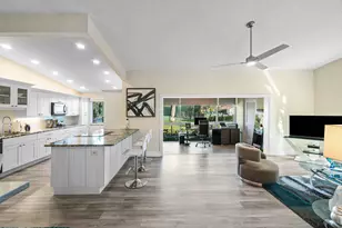 732 Lago Rd, Delray Beach, FL 33445 - Photo 8