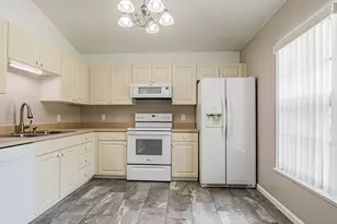 1456 25th Ct SW, Vero Beach, FL 32962 - Photo 10