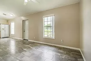1456 25th Ct SW, Vero Beach, FL 32962 - Photo 8