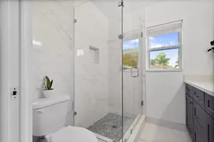 18 Amherst Ct, Royal Palm Beach, FL 33411 - Photo 18