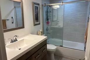 1000 Spanish River Rd, Boca Raton, FL 33432 - Photo 10