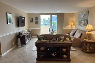 1000 Spanish River Rd, Boca Raton, FL 33432 - Photo 4