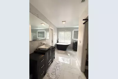 325 Knotty Wood Lane, Wellington, FL 33414 - Photo 22