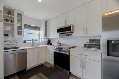 3959 Via Poinciana Drive #602, Lake Worth, FL 33467 - Photo 14