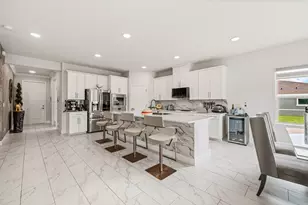 19227 Broad Shore Walk, Loxahatchee, FL 33470 - Photo 6