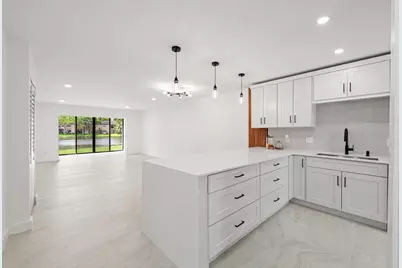 9293 Vista Del Lago #15c, Boca Raton, FL 33428 - Photo 2