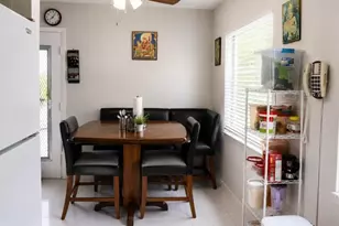 321 Burgundy G, Delray Beach, FL 33484 - Photo 4