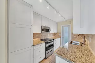 1221 Hillsboro Mile, Hillsboro Beach, FL 33062 - Photo 30