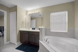 1037 SW Payne Ave, Port Saint Lucie, FL 34953 - Photo 20