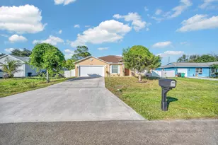 1037 SW Payne Ave, Port Saint Lucie, FL 34953 - Photo 2