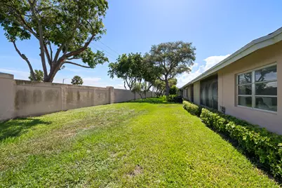 8236 Summerbreeze Lane, Boca Raton, FL 33496 - Photo 22