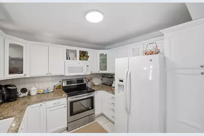 1252 SE Madison Avenue, Stuart, FL 34996 - Photo 14