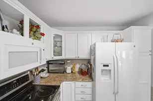 1252 SE Madison Ave, Stuart, FL 34996 - Photo 12