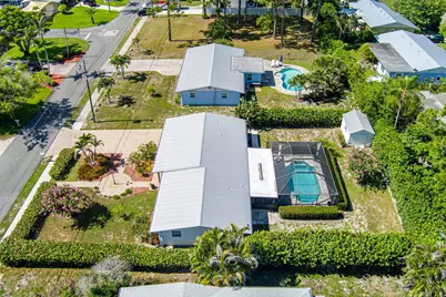 1252 SE Madison Avenue, Stuart, FL 34996 - Photo 32