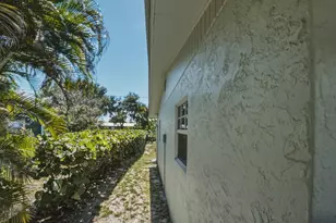 1252 SE Madison Ave, Stuart, FL 34996 - Photo 38