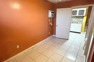 1885 NE 177th St, North Miami Beach, FL 33162 - Photo 8