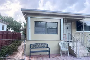 1885 NE 177th St, North Miami Beach, FL 33162 - Photo 1