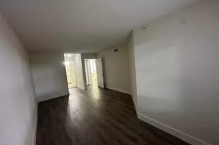 9630 NW 2nd St, Pembroke Pines, FL 33024 - Photo 14