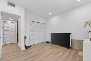 11892 Royal Palm Blvd, Coral Springs, FL 33065 - Photo 20