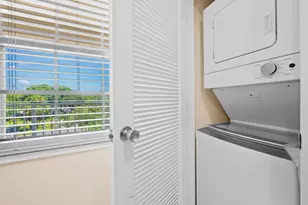 3510 Oaks Way, Pompano Beach, FL 33069 - Photo 22
