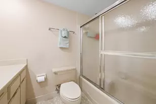 3510 Oaks Way, Pompano Beach, FL 33069 - Photo 20