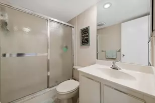 3510 Oaks Way, Pompano Beach, FL 33069 - Photo 24