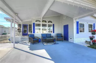 809 Lychee Dr, Barefoot Bay, FL 32976 - Photo 4