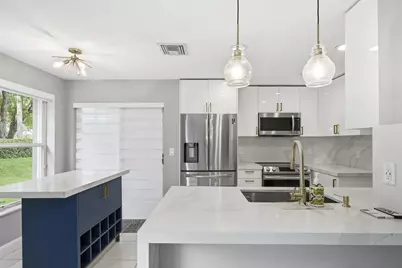18241 NW 8th Street, Pembroke Pines, FL 33029 - Photo 18