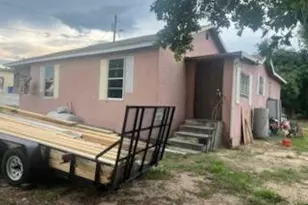 13644 Josephine Ave, Lake Placid, FL 33852 - Photo 2