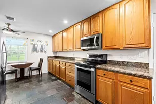 8467 NW 78th Ct, Tamarac, FL 33321 - Photo 12