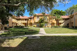 4751 Via Palm Lakes, West Palm Beach, FL 33417 - Photo 1