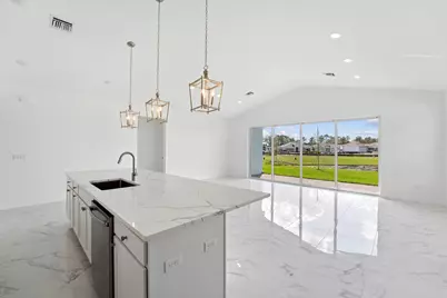 10056 NW Field Flower Trail, Port Saint Lucie, FL 34987 - Photo 12