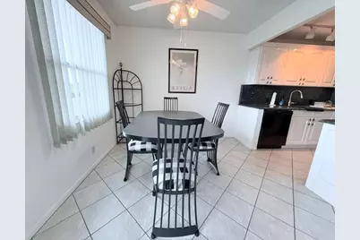 4065 Harwood E, Deerfield Beach, FL 33442 - Photo 4