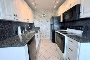 4065 Harwood E, Deerfield Beach, FL 33442 - Photo 1
