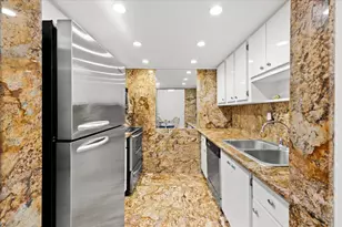 4501 S Ocean Blvd, South Palm Beach, FL 33480 - Photo 12