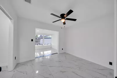 139 E Lake Drive, Lehigh Acres, FL 33936 - Photo 18