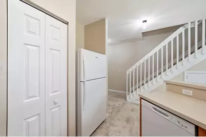 6532 Catalina Lane, Tamarac, FL 33321 - Photo 10