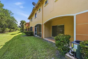 6532 Catalina Ln, Tamarac, FL 33321 - Photo 32