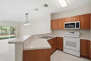 6532 Catalina Ln, Tamarac, FL 33321 - Photo 10