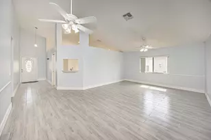 5148 Rosen Blvd, Boynton Beach, FL 33472 - Photo 8