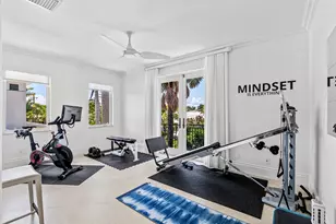 2320 NE 34th Ct, Lighthouse Point, FL 33064 - Photo 32
